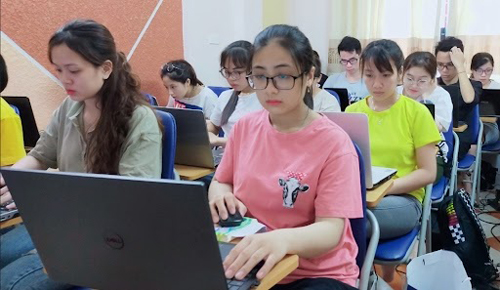 Khai giảng lớp học tester tại Hà Nội